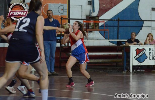Todo a un tercero