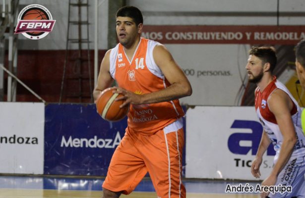 Rivadavia no afloja