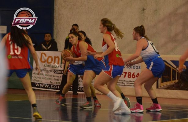 Las U18 y su torneo