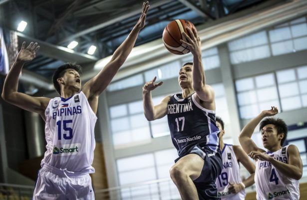 Lucas Reyes se lució frente a Filipinas