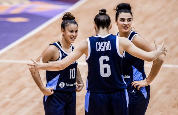 Las chicas por el 11° lugar frente a Colombia