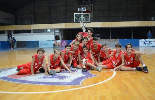 Anzorena campeón del Torneo Vendimia U13