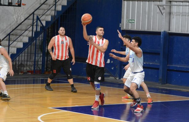 Obras venció a Banco B